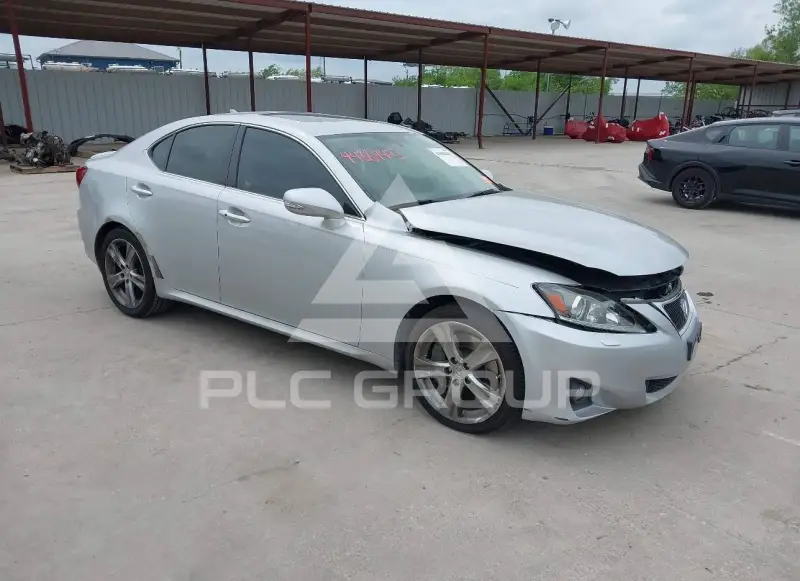2011 Lexus IS350 фото