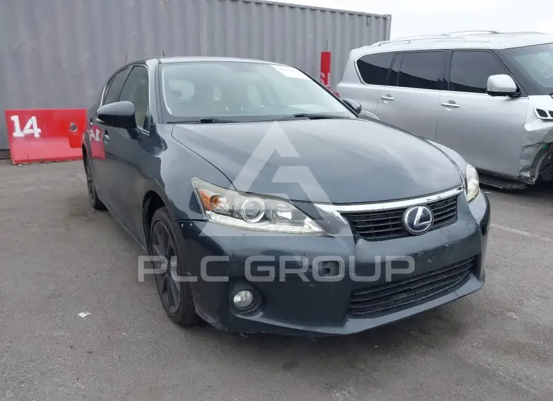 2011 Lexus CT200 фото