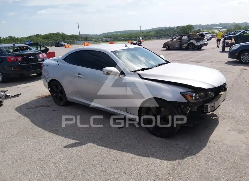 2011 Lexus IS350 photo