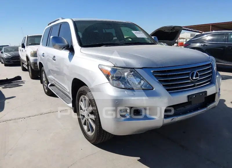 2011 Lexus LX570 фото