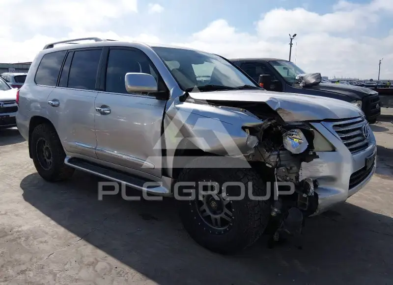 2011 Lexus LX570 photo