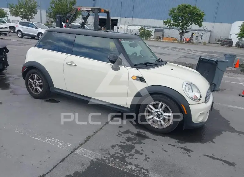 2011 Mini COOPER фото