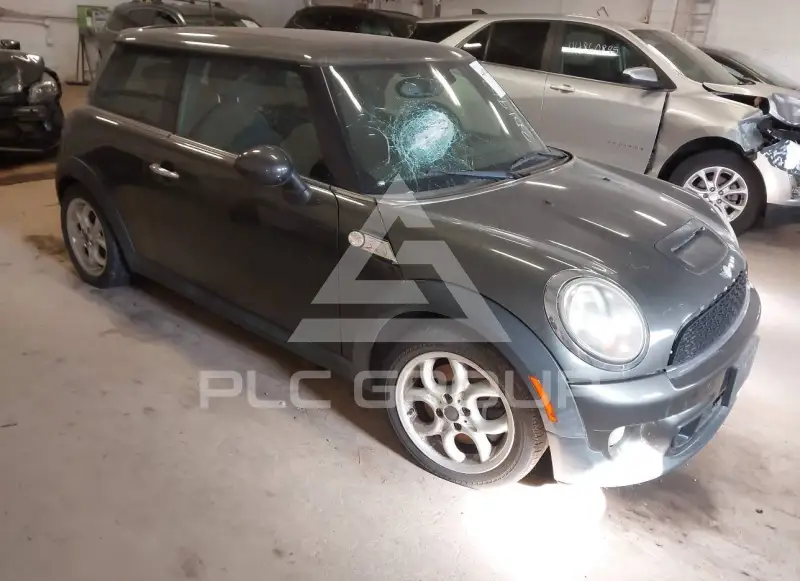 2011 Mini COOPER photo