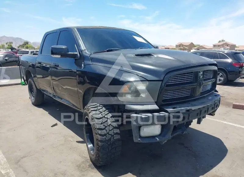 2011 RAM 1500 photo