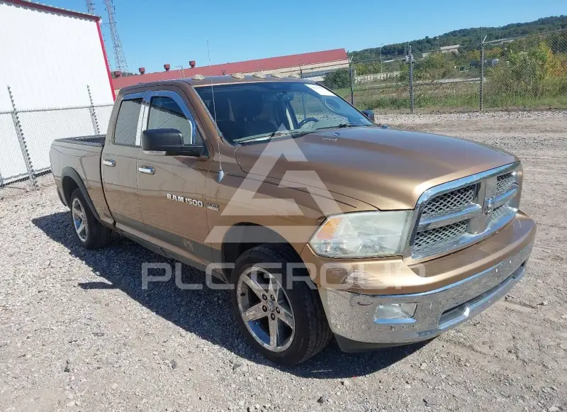 2011 RAM 1500 photo