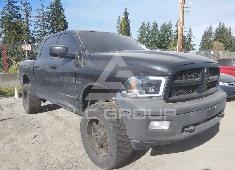 2011 RAM 1500 photo