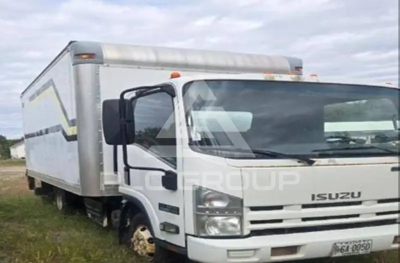 2011 Isuzu NPR фото