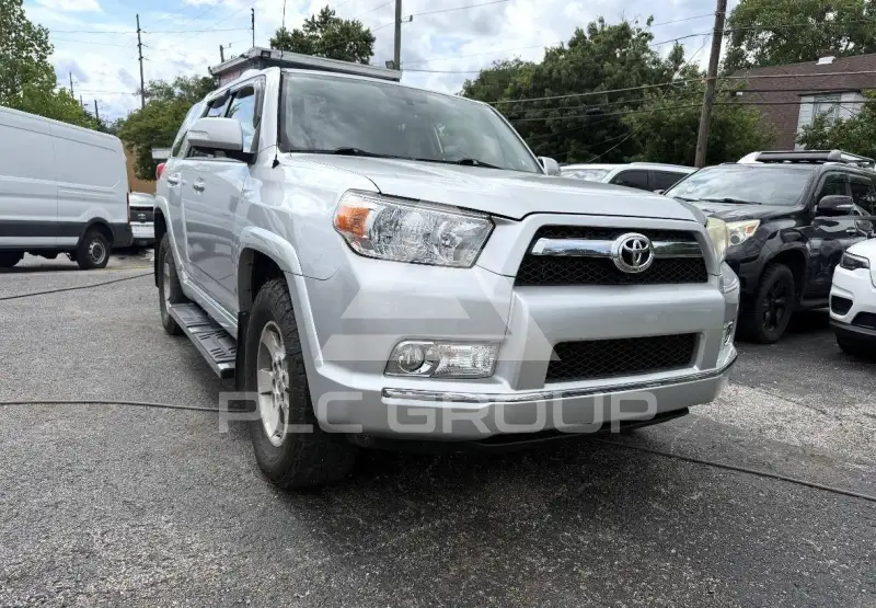 2011 Toyota 4 RUNNER photo