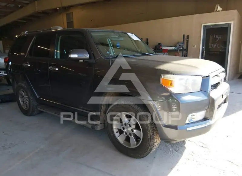 2011 Toyota 4 RUNNER photo