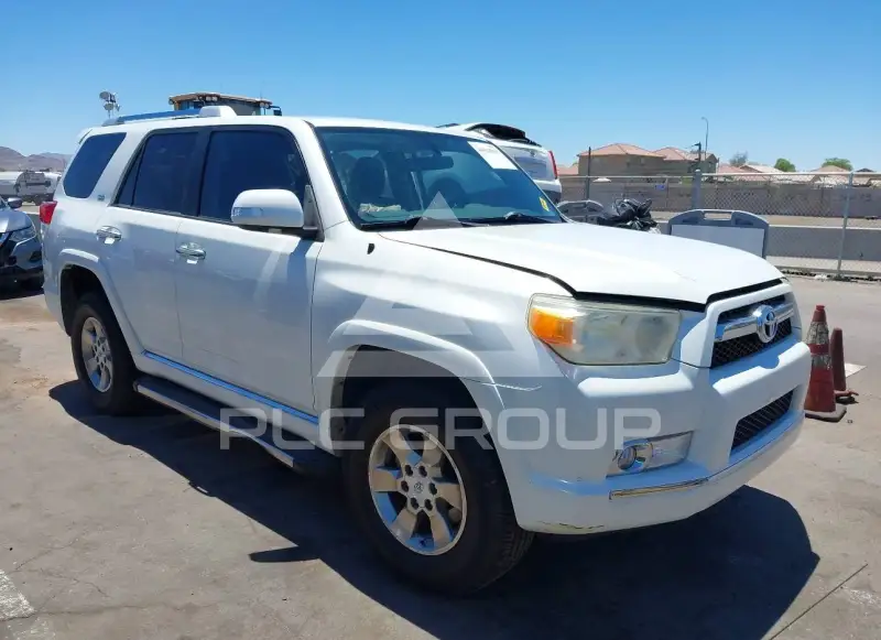 2011 Toyota 4 RUNNER photo