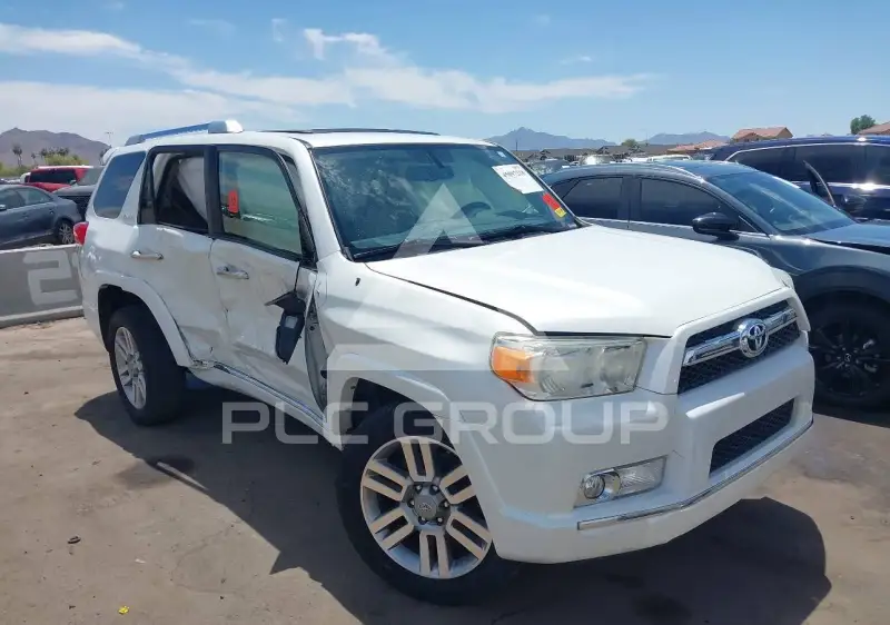 2011 Toyota 4 RUNNER photo
