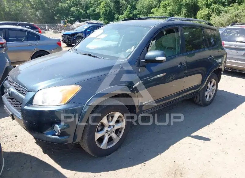 2011 Toyota RAV4 photo