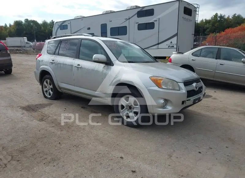 2011 Toyota RAV4 photo