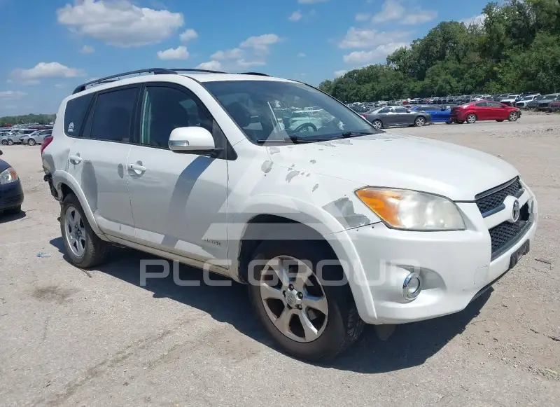 2011 Toyota RAV4 photo