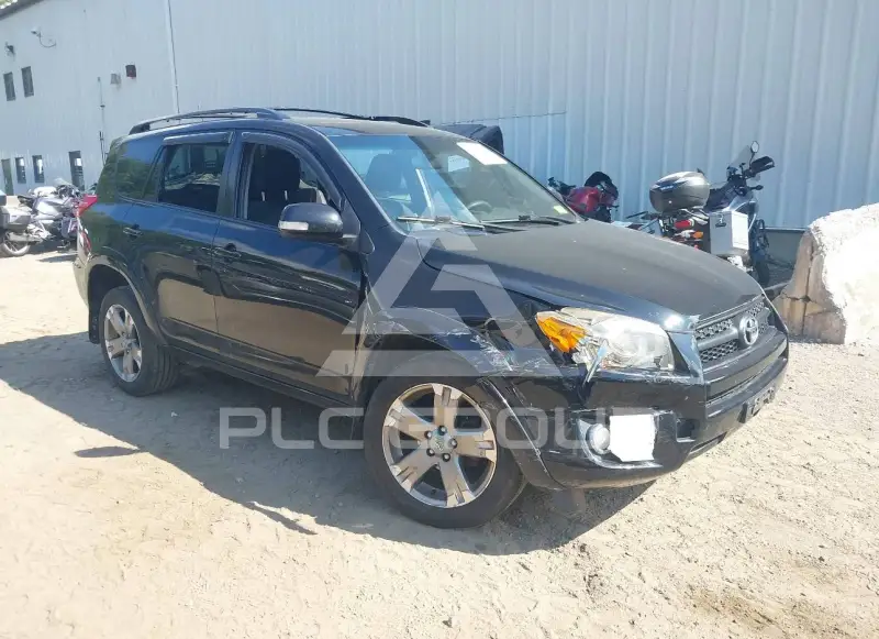 2011 Toyota RAV4 photo