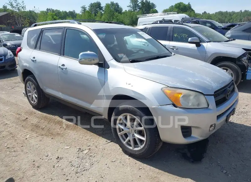 2011 Toyota RAV4 фото