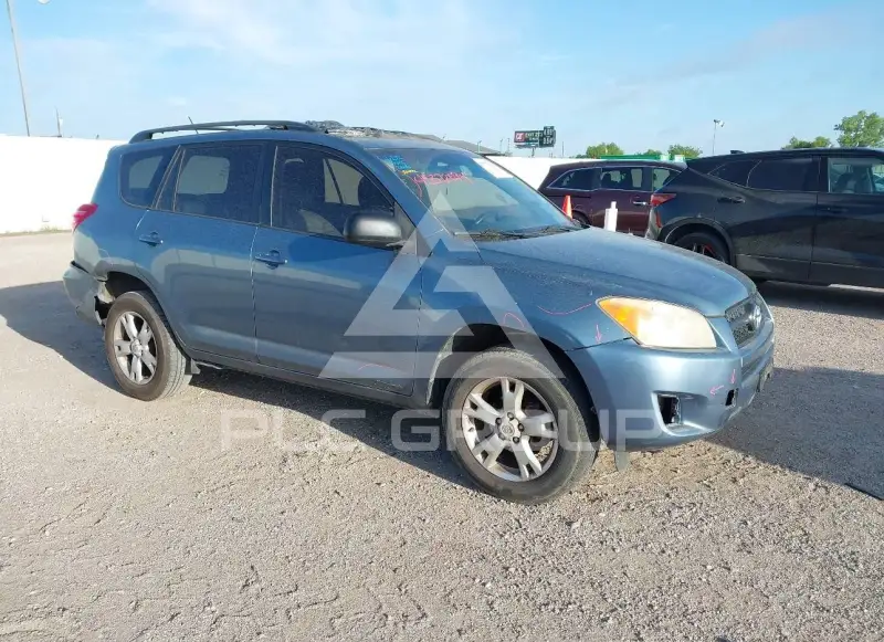 2011 Toyota RAV4 photo