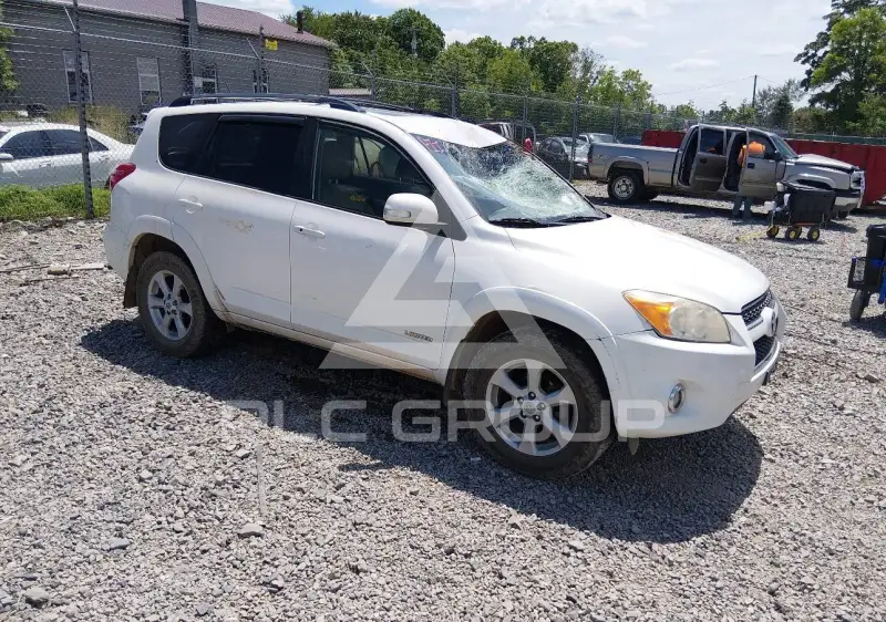 2011 Toyota RAV4 фото
