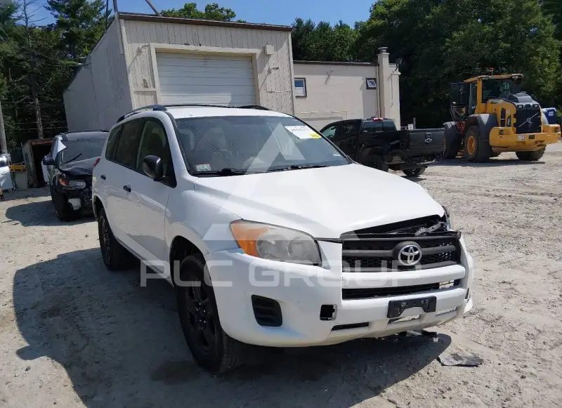2011 Toyota RAV4 photo
