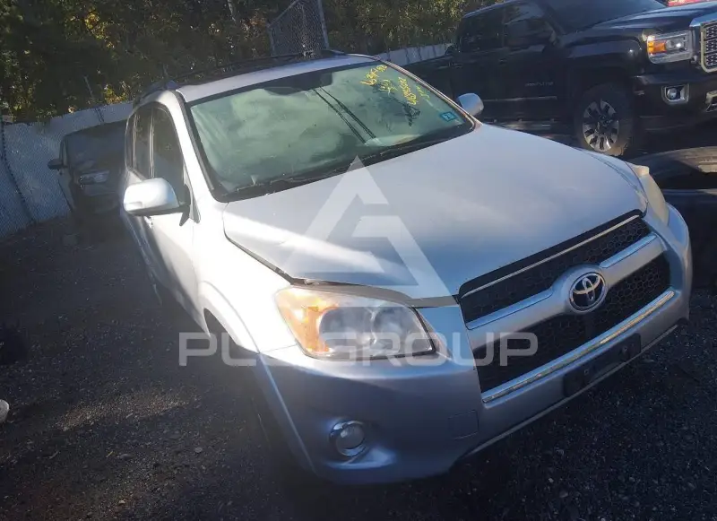 2011 Toyota RAV4 фото