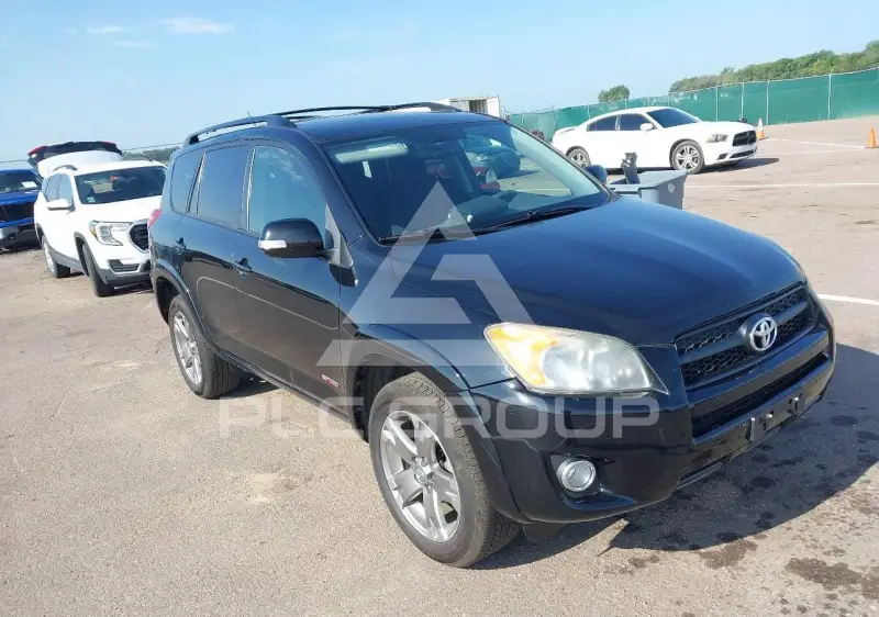 2011 Toyota RAV4 фото