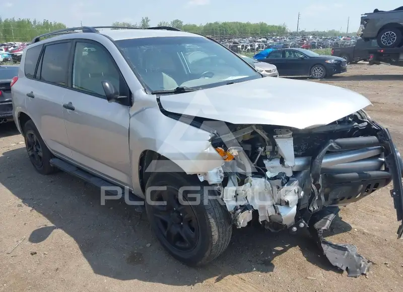 2011 Toyota RAV4 фото