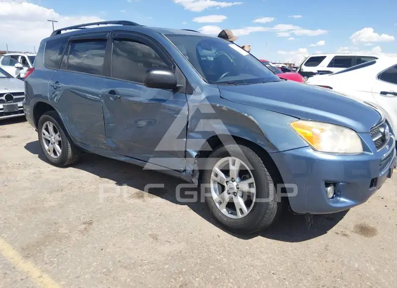 2011 Toyota RAV4 photo