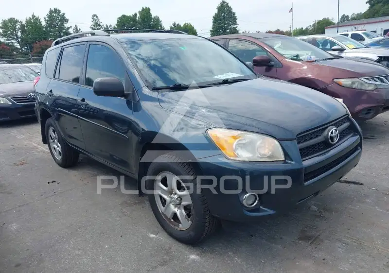 2011 Toyota RAV4 photo