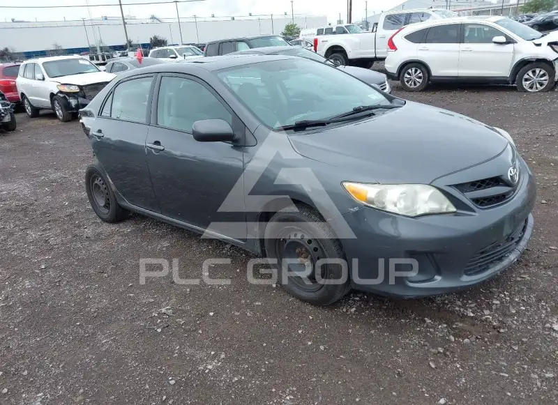 2011 Toyota COROLLA фото