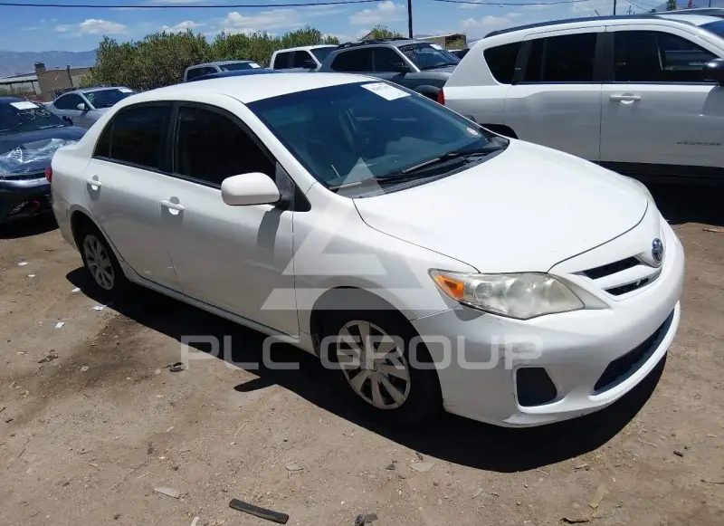 2011 Toyota COROLLA фото
