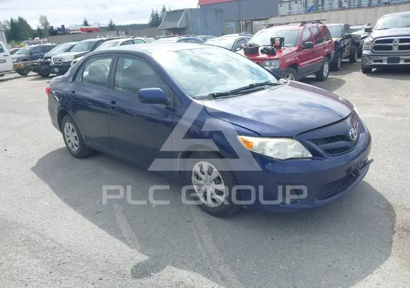 2011 Toyota COROLLA фото