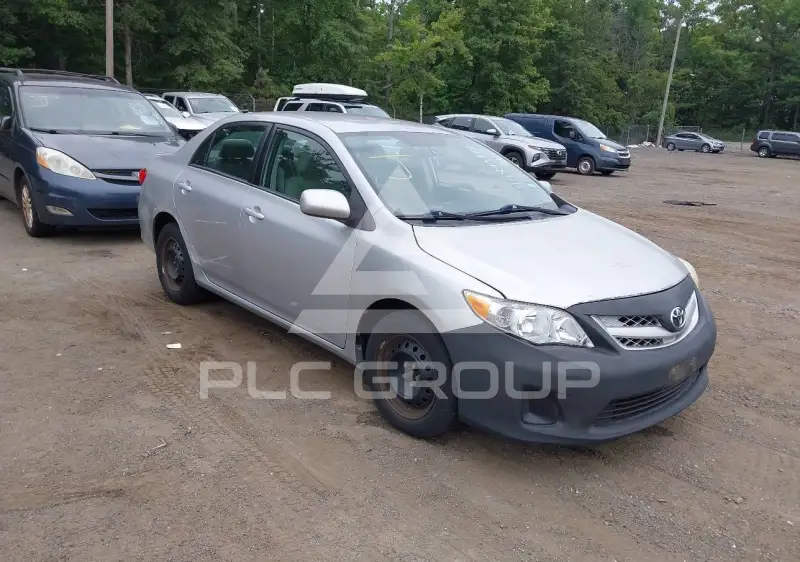 2011 Toyota COROLLA photo