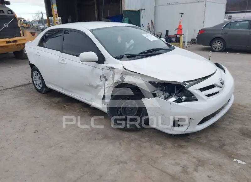 2011 Toyota COROLLA фото