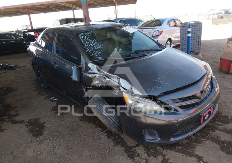 2011 Toyota COROLLA фото