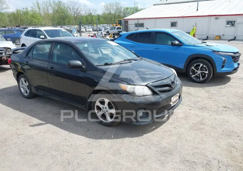 2011 Toyota COROLLA фото