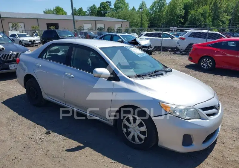 2011 Toyota COROLLA фото