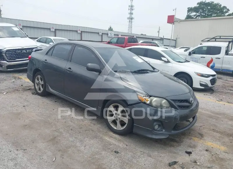 2011 Toyota COROLLA фото