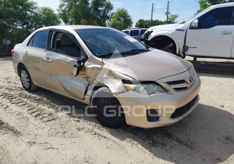 2011 Toyota COROLLA фото