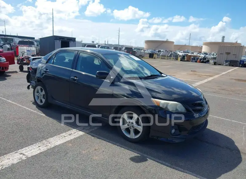 2011 Toyota COROLLA фото