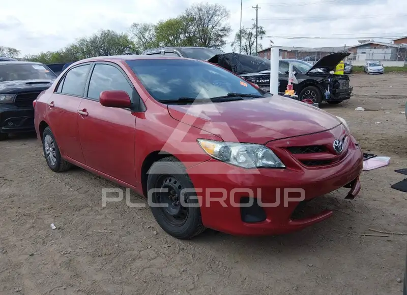2011 Toyota COROLLA фото