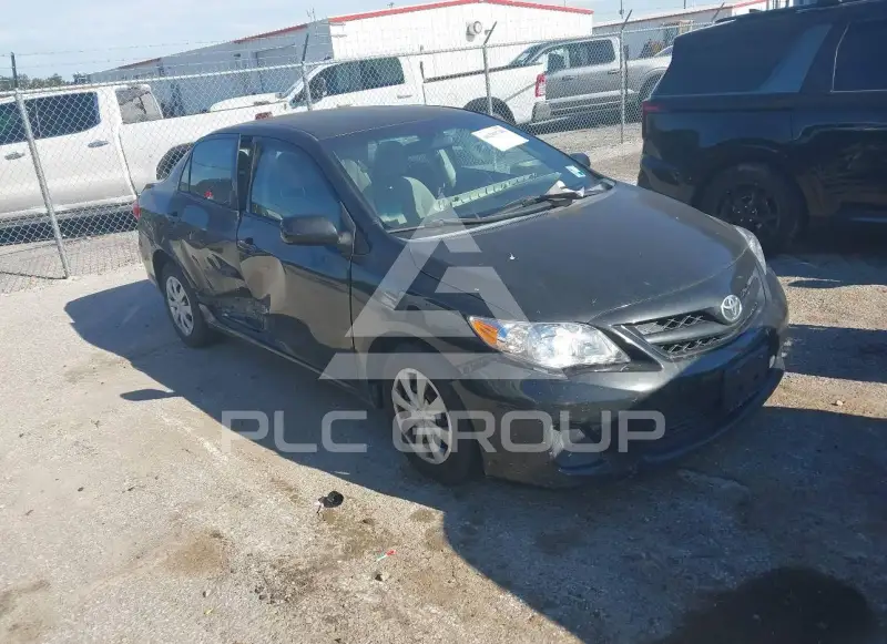 2011 Toyota COROLLA фото