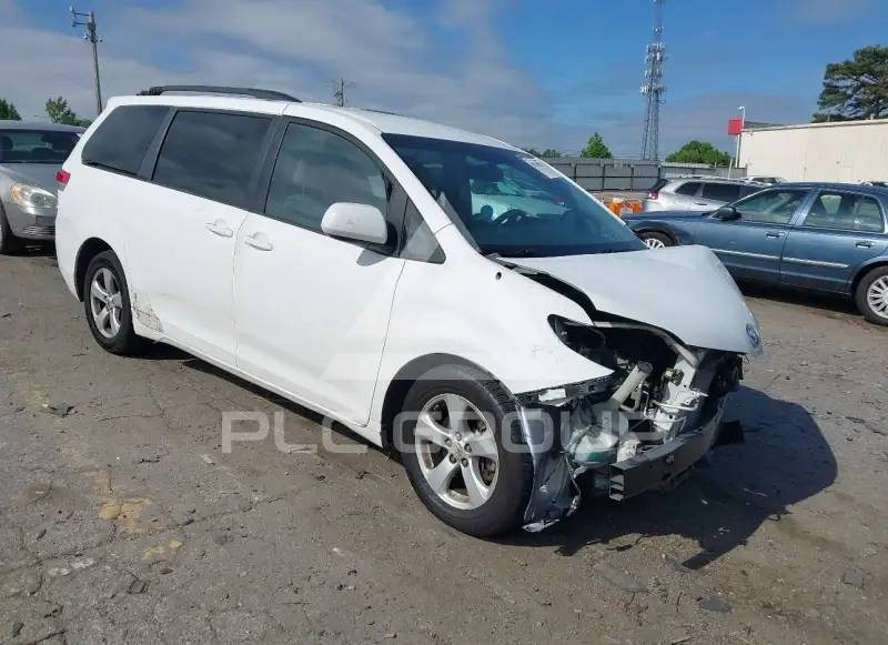 2011 Toyota SIENNA фото