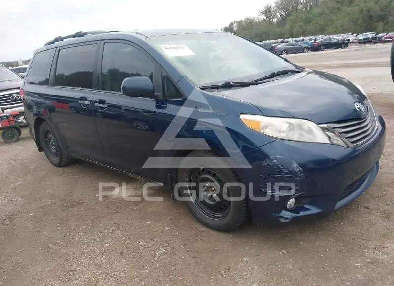 2011 Toyota SIENNA фото