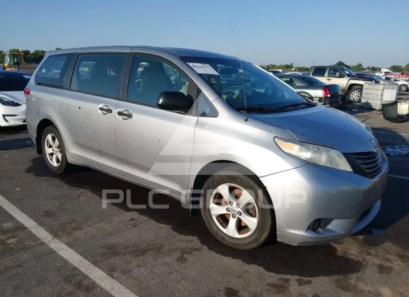 2011 Toyota SIENNA фото