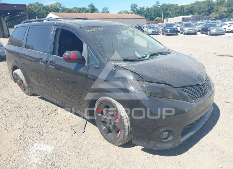 2011 Toyota SIENNA фото