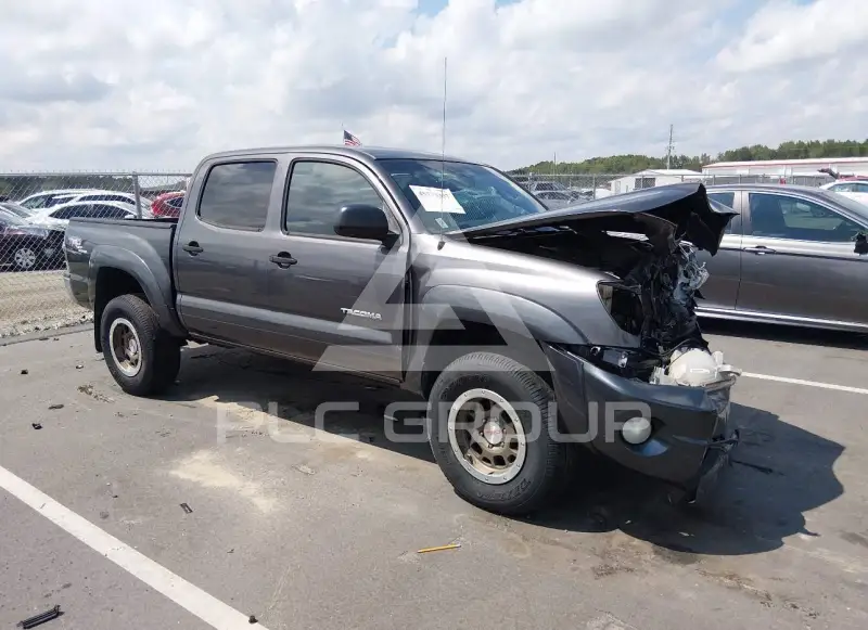 2011 Toyota TACOMA photo