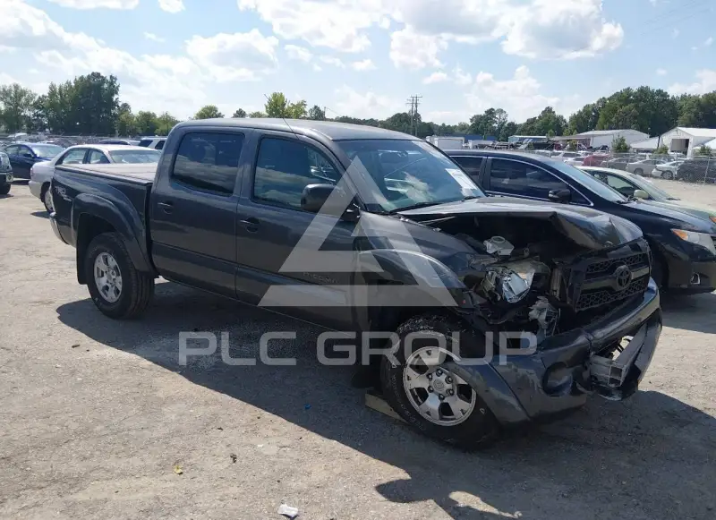 2011 Toyota TACOMA photo