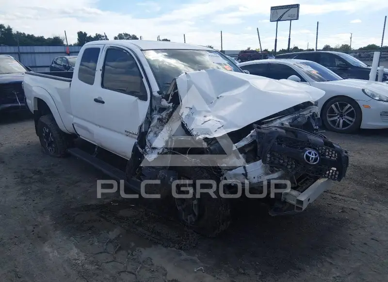 2011 Toyota TACOMA photo