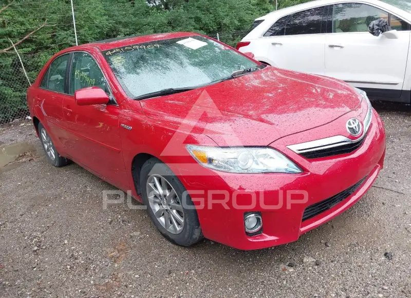 2011 Toyota CAMRY фото