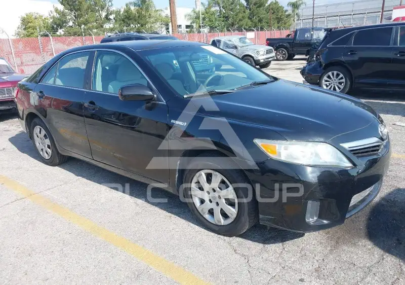 2011 Toyota CAMRY фото